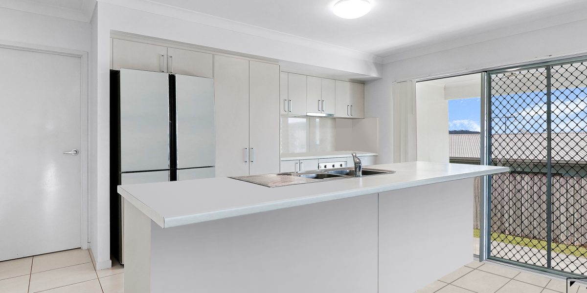 13 Tarantino Crescent, White Rock, QLD 4868 AUS