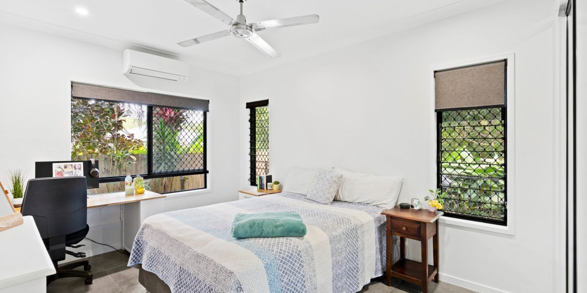 13 Megalong Close, Smithfield, QLD 4878 AUS