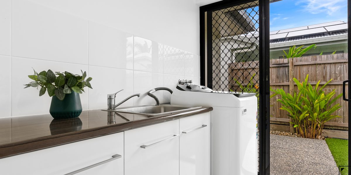 35 Conical Close, Trinity Beach, QLD 4879 AUS