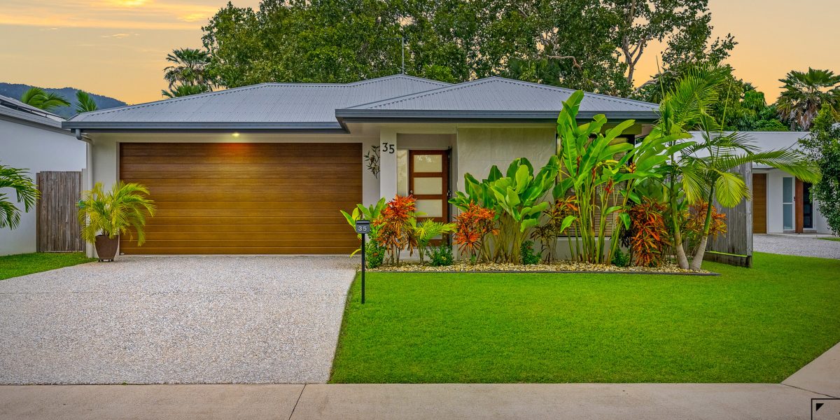 35 Conical Close, Trinity Beach, QLD 4879 AUS