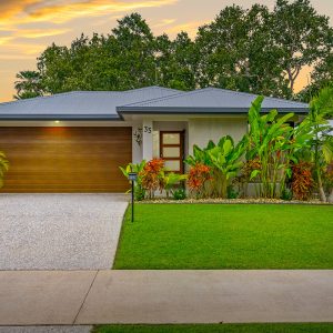 35 Conical Close, Trinity Beach, QLD 4879 AUS