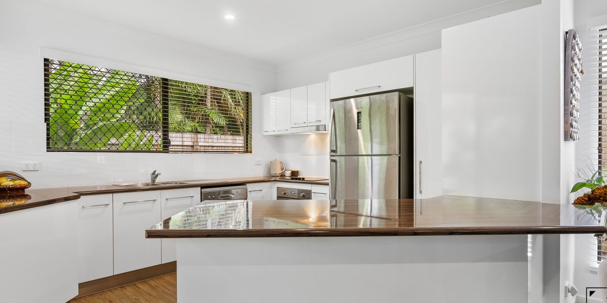 35 Conical Close, Trinity Beach, QLD 4879 AUS