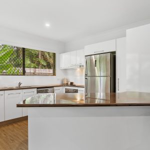 35 Conical Close, Trinity Beach, QLD 4879 AUS