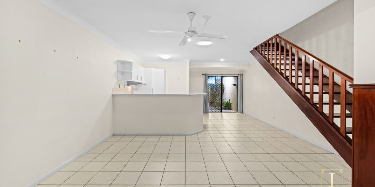 10/11-19 Stratford Parade, Stratford, QLD 4870 AUS