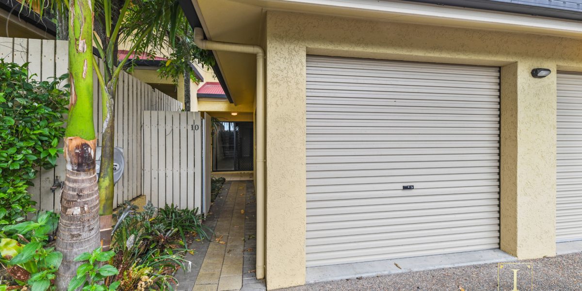 10/11-19 Stratford Parade, Stratford, QLD 4870 AUS