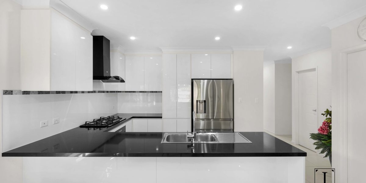 13 Ainslie Place, Smithfield, QLD 4878 AUS