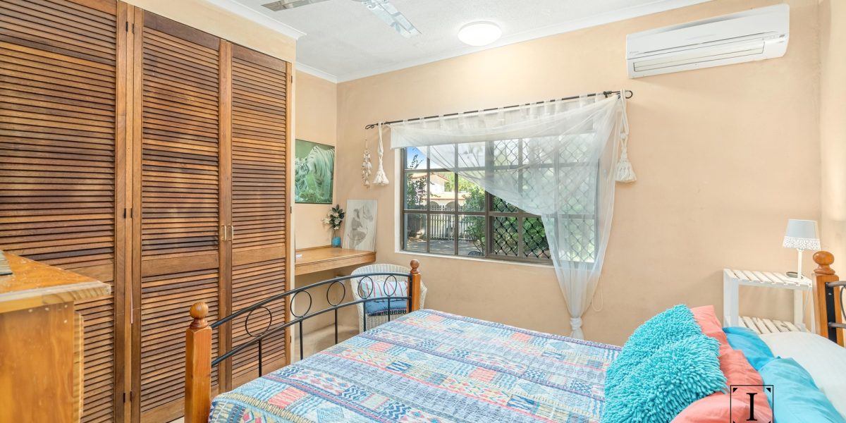 29-31 Casuarina Street, Holloways Beach, QLD 4878 AUS