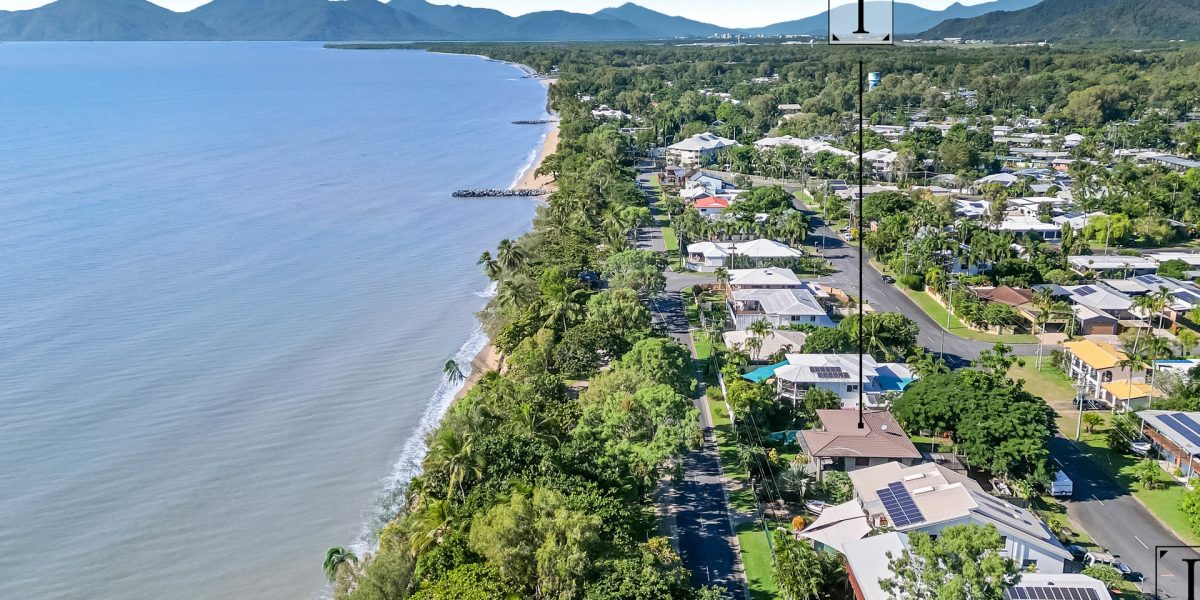 29-31 Casuarina Street, Holloways Beach, QLD 4878 AUS