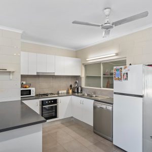 1 Lord Close, Edmonton, QLD 4869 AUS