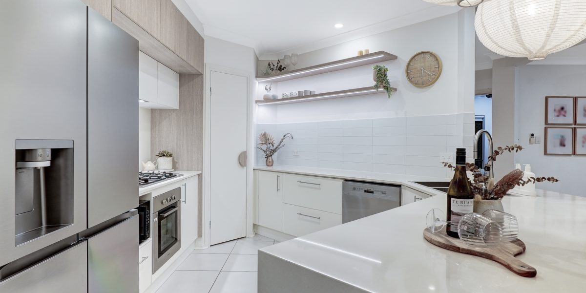 6 Quartzborough Promenade, Trinity Park, QLD 4879 AUS