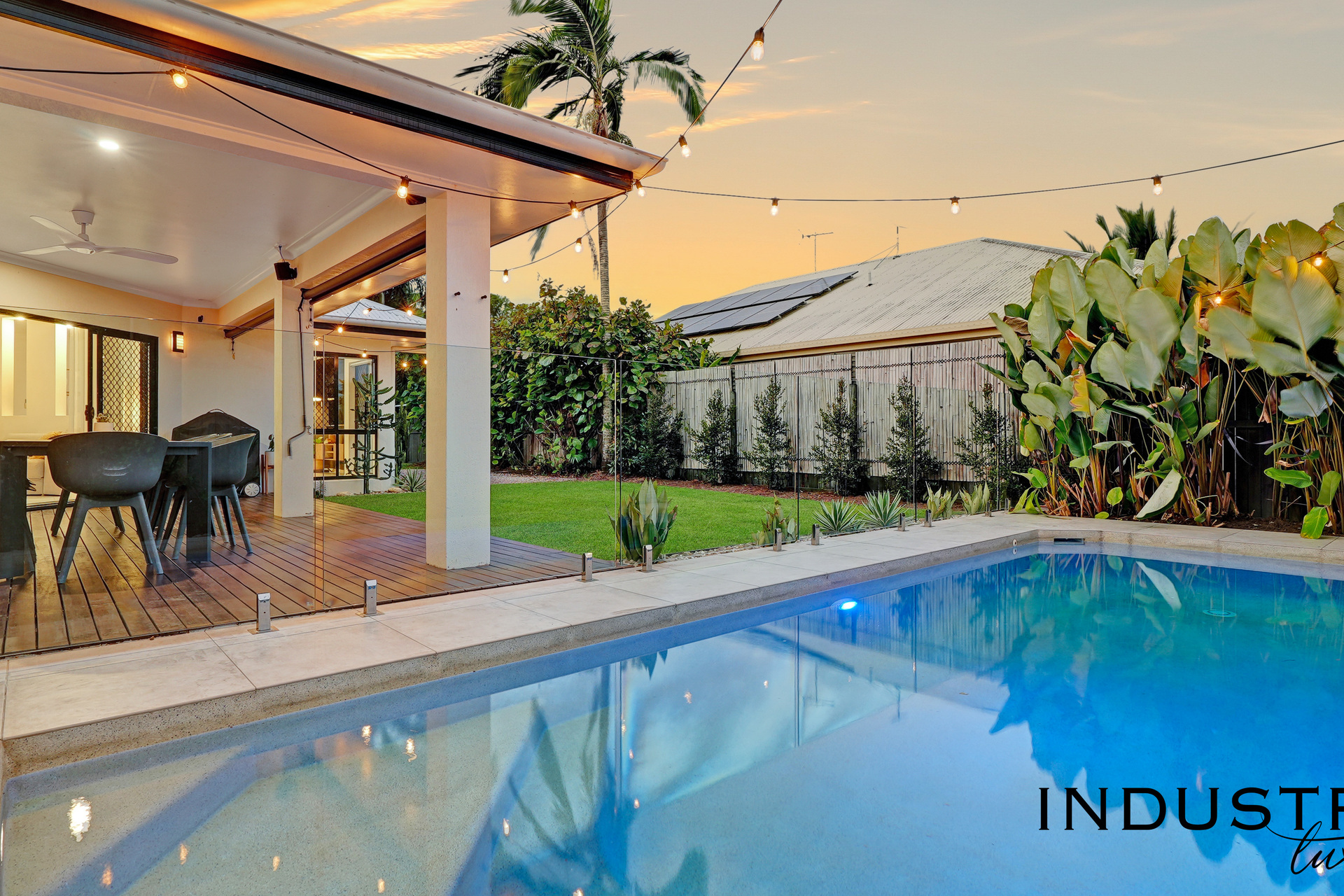 6 Quartzborough Promenade, Trinity Park, QLD 4879 AUS