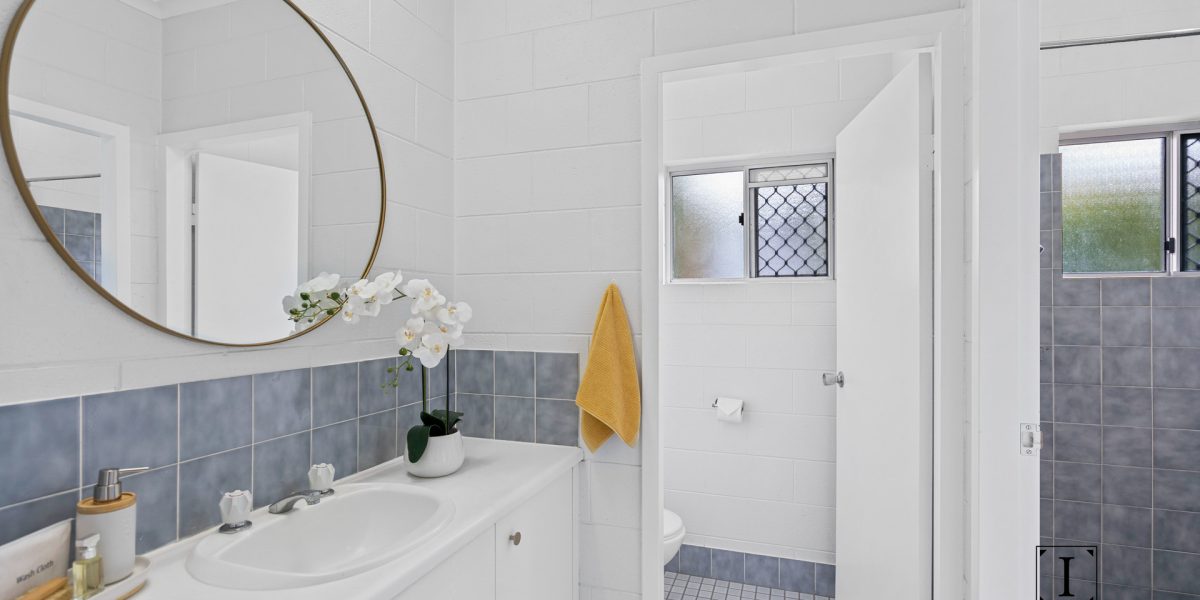 24 Kitava Street, Trinity Beach, QLD 4879 AUS