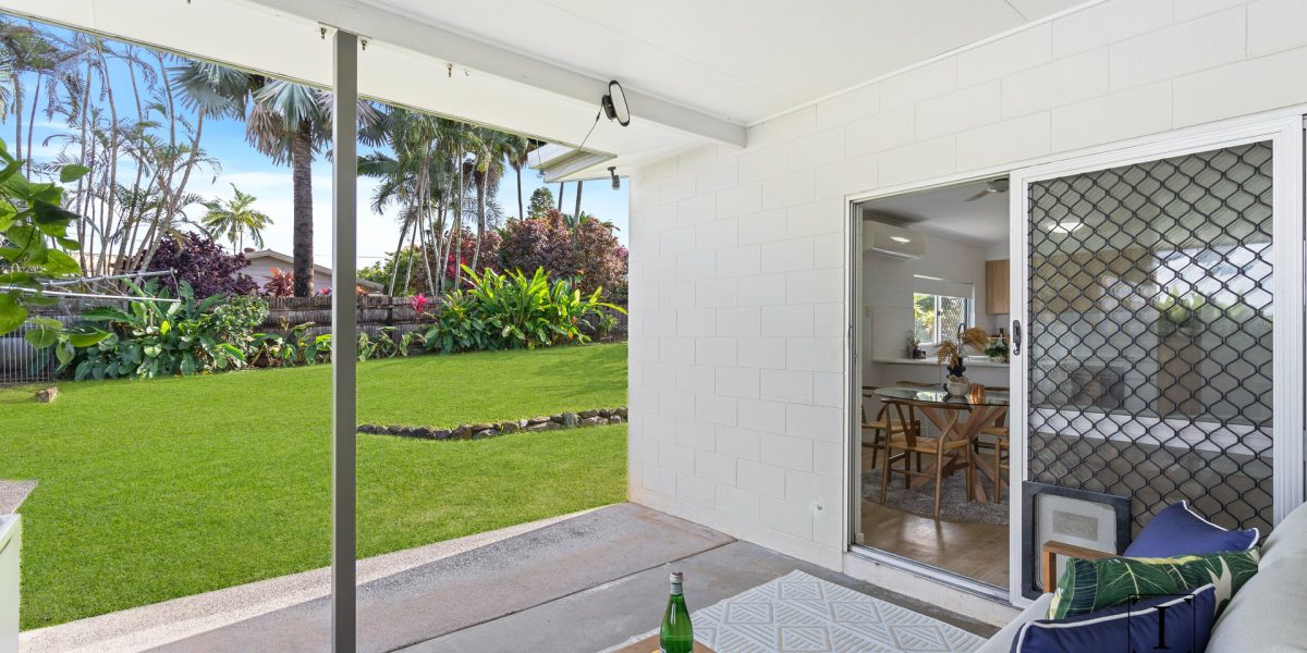 24 Kitava Street, Trinity Beach, QLD 4879 AUS