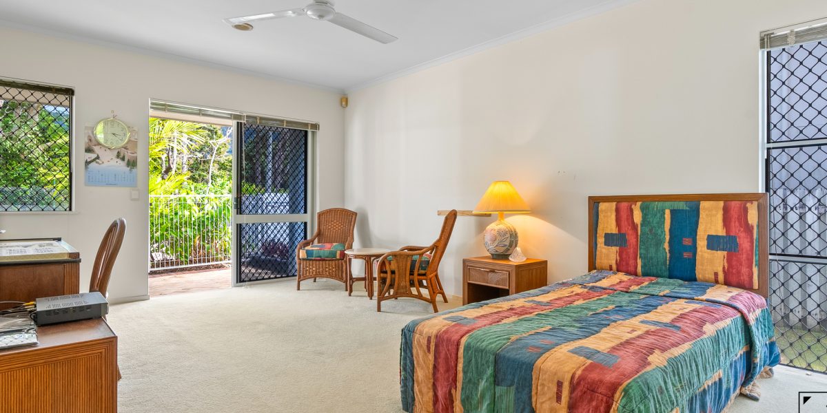 12 Orton Avenue, Kewarra Beach, QLD 4879 AUS