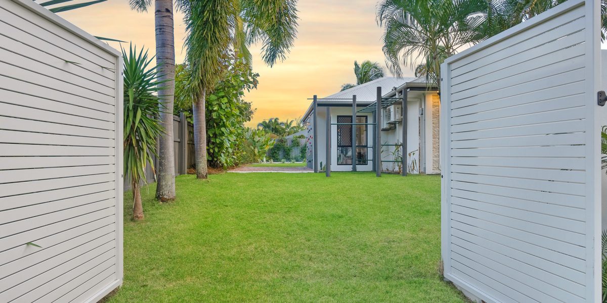 6 Quartzborough Promenade, Trinity Park, QLD 4879 AUS