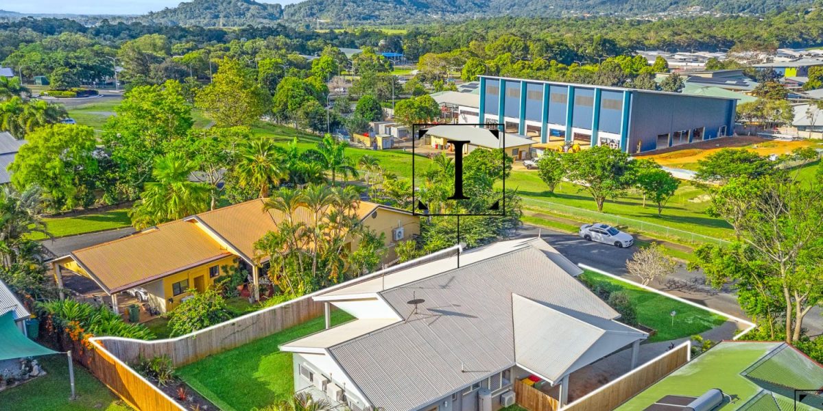 16 Giauca Street, Redlynch, QLD 4870 AUS