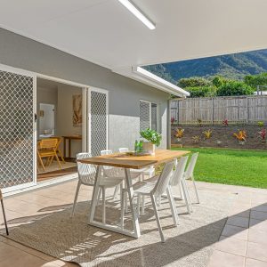 16 Giauca Street, Redlynch, QLD 4870 AUS