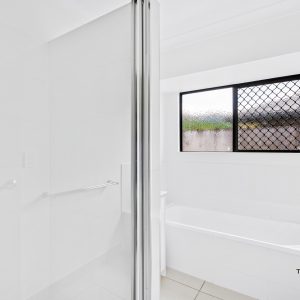 18 Basswood Avenue, Bentley Park, QLD 4869 AUS
