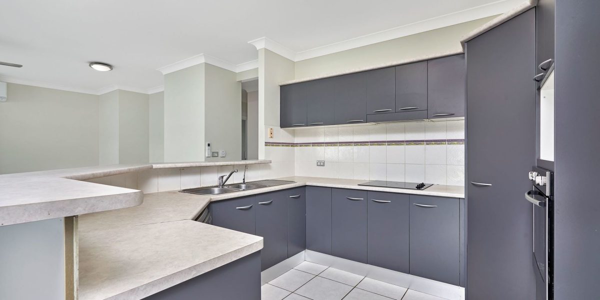 18 MacArthur Close, Palm Cove, QLD 4879 AUS