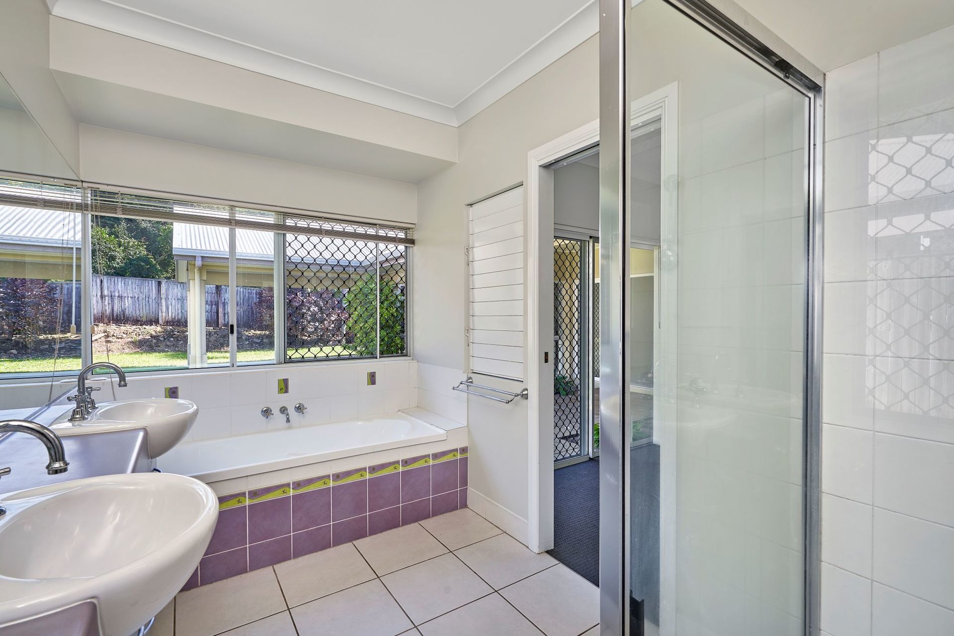 18 MacArthur Close, Palm Cove, QLD 4879 AUS