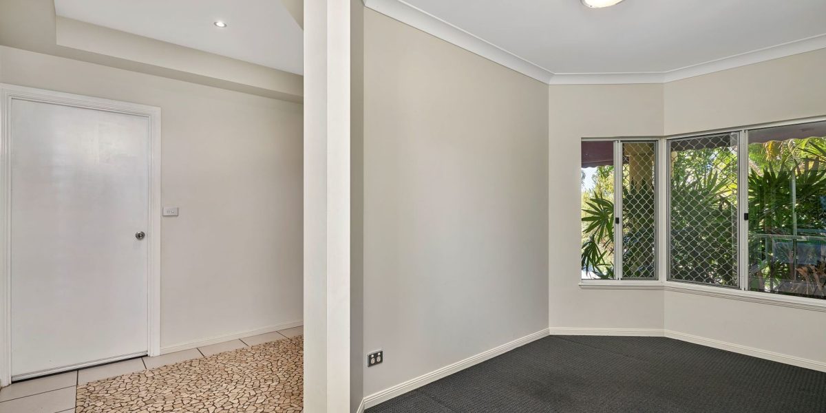 18 MacArthur Close, Palm Cove, QLD 4879 AUS