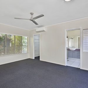 18 MacArthur Close, Palm Cove, QLD 4879 AUS
