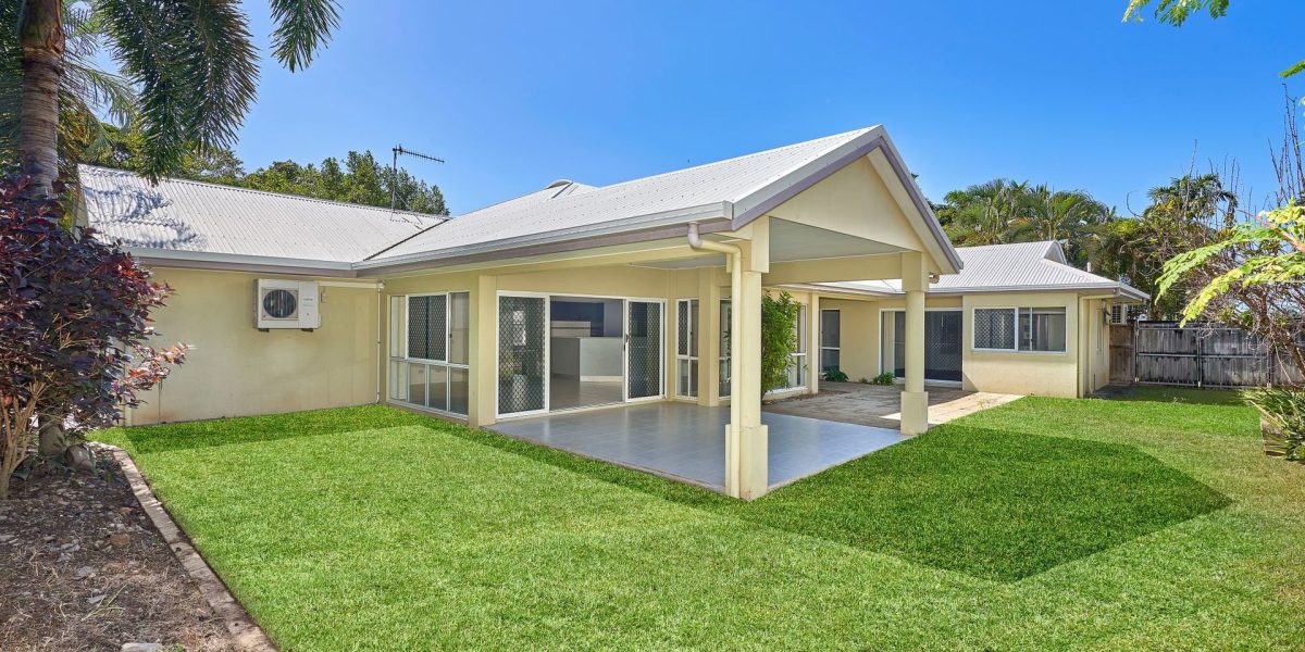 18 MacArthur Close, Palm Cove, QLD 4879 AUS
