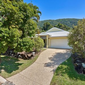 18 MacArthur Close, Palm Cove, QLD 4879 AUS