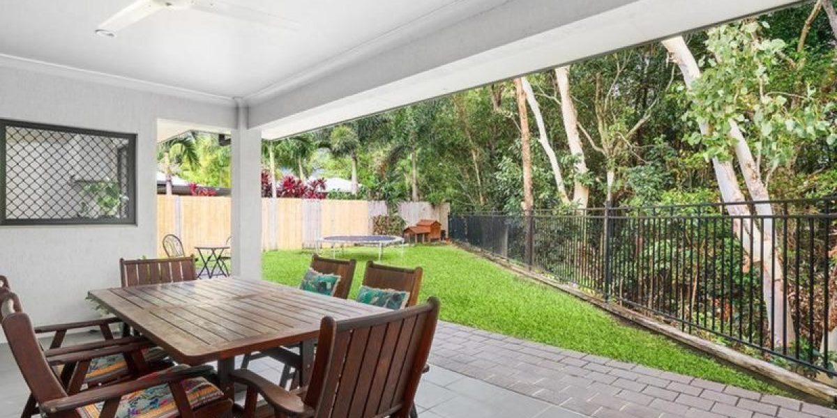 4 Petrie Close, Kewarra Beach, QLD 4879 AUS