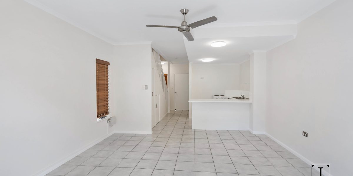 1/36 Springfield Crescent, Manoora, QLD 4870 AUS