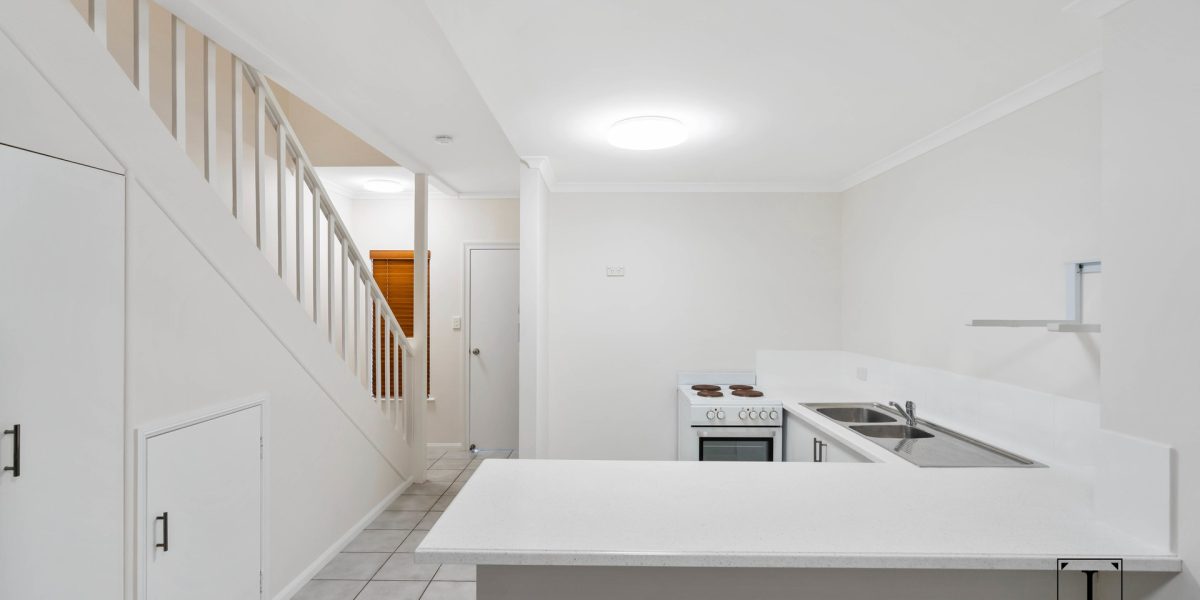 1/36 Springfield Crescent, Manoora, QLD 4870 AUS