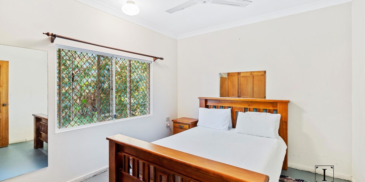 17 Narelle Close, Yorkeys Knob, QLD 4878 AUS