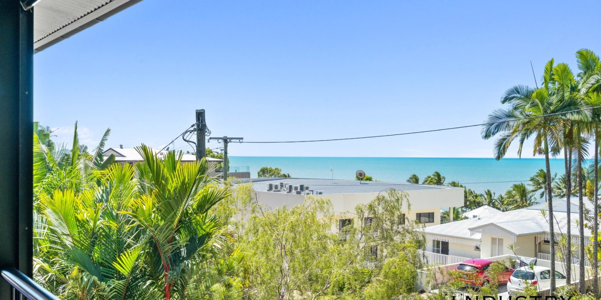 23 Moore Street, Trinity Beach, QLD 4879 AUS