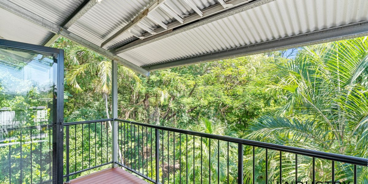 23 Moore Street, Trinity Beach, QLD 4879 AUS