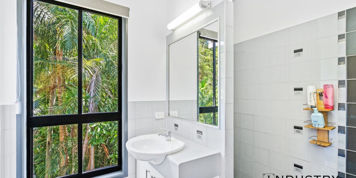 23 Moore Street, Trinity Beach, QLD 4879 AUS
