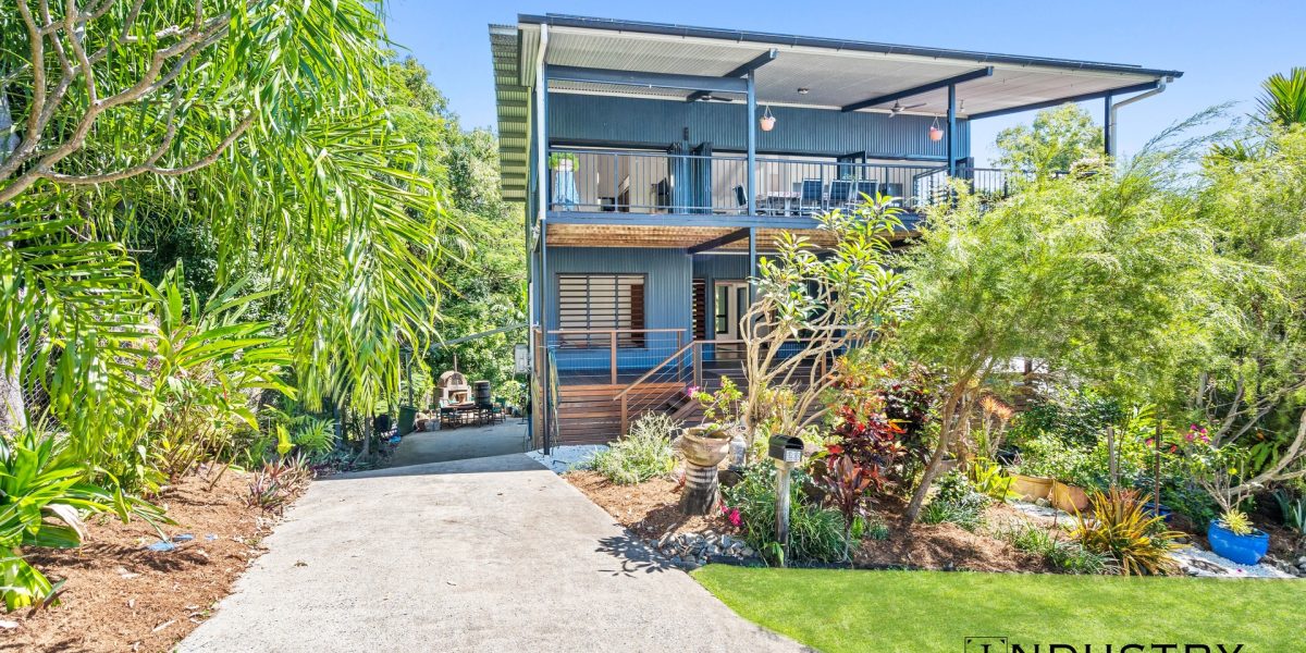 23 Moore Street, Trinity Beach, QLD 4879 AUS