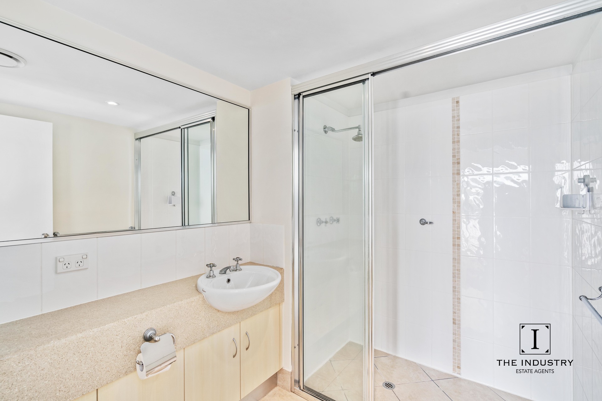 23/93-95 McLeod Street, Cairns North, QLD 4870 AUS