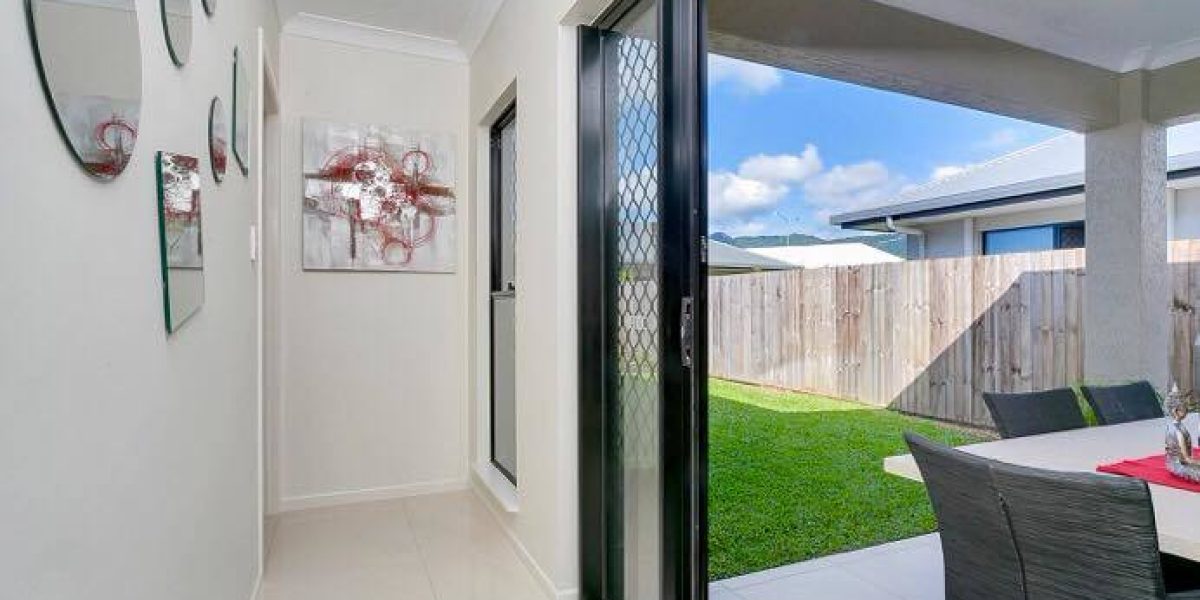 17 Thornborough Circuit, Smithfield, QLD 4878 AUS