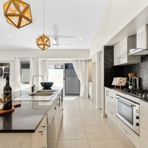 26 Newry Trail, Smithfield, QLD 4878 AUS
