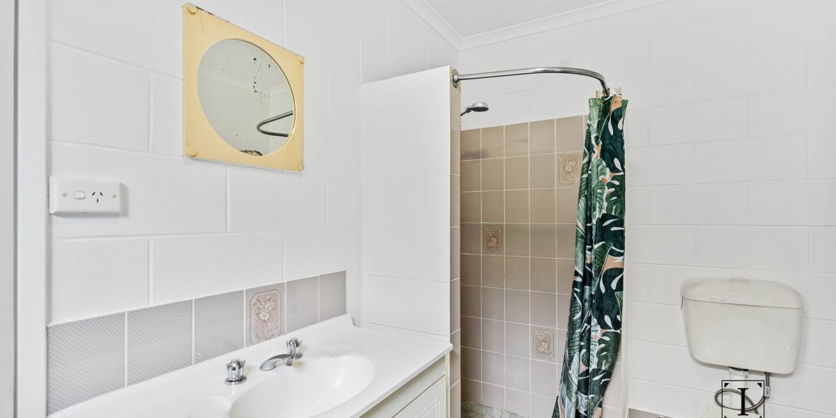 11/108-110 Mayers Street, Manunda, QLD 4870 AUS