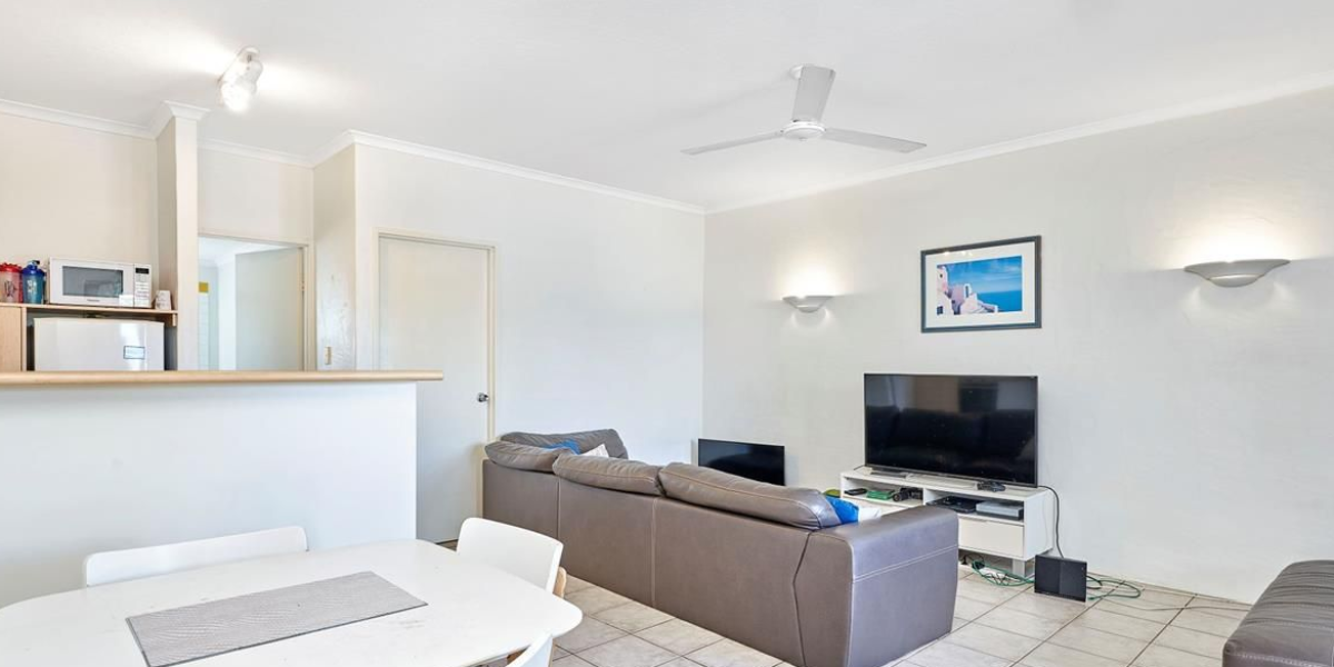 9/163 Buchan Street, Bungalow, QLD 4870 AUS