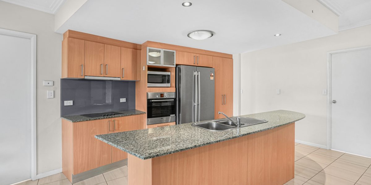 6/242 Grafton Street, Cairns North, QLD 4870 AUS