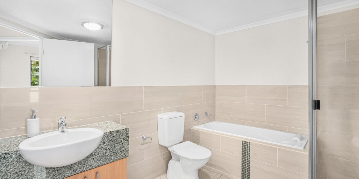 6/242 Grafton Street, Cairns North, QLD 4870 AUS
