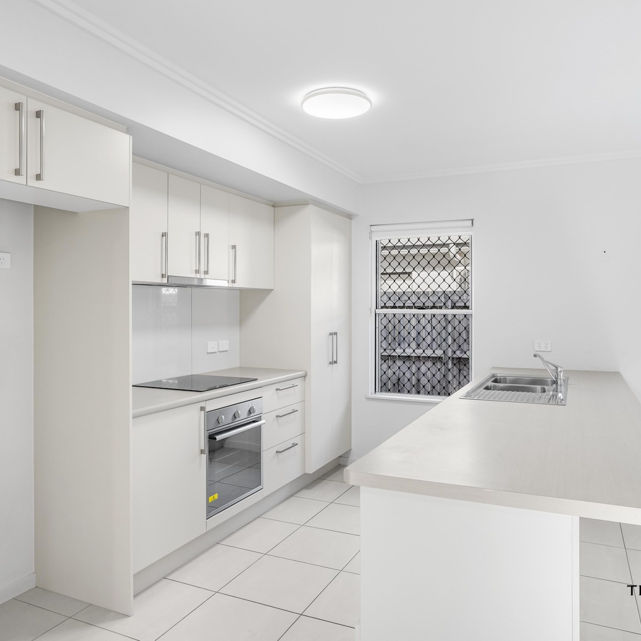 166622965400447663rsd The Industry Estate Agents