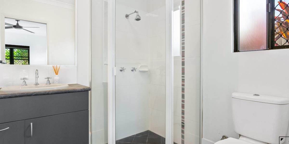 2 Imooya Place, Trinity Park, QLD 4879 AUS