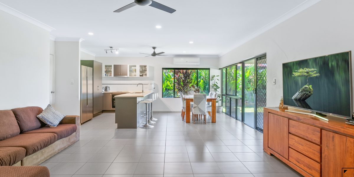 2 Imooya Place, Trinity Park, QLD 4879 AUS