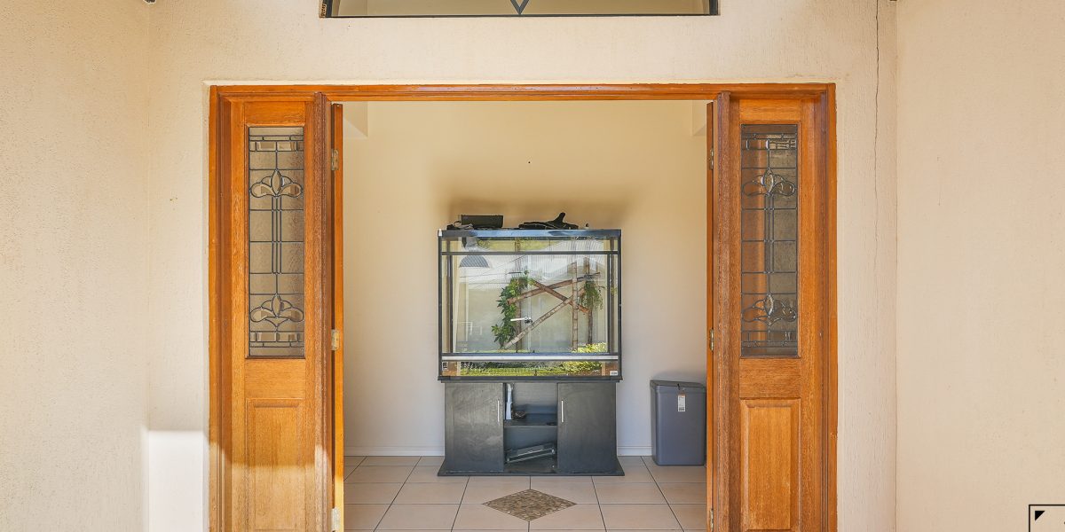 19 Chapel Close, Brinsmead, QLD 4870 AUS