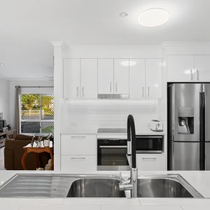 39 Bathurst Drive, Bentley Park, QLD 4869 AUS
