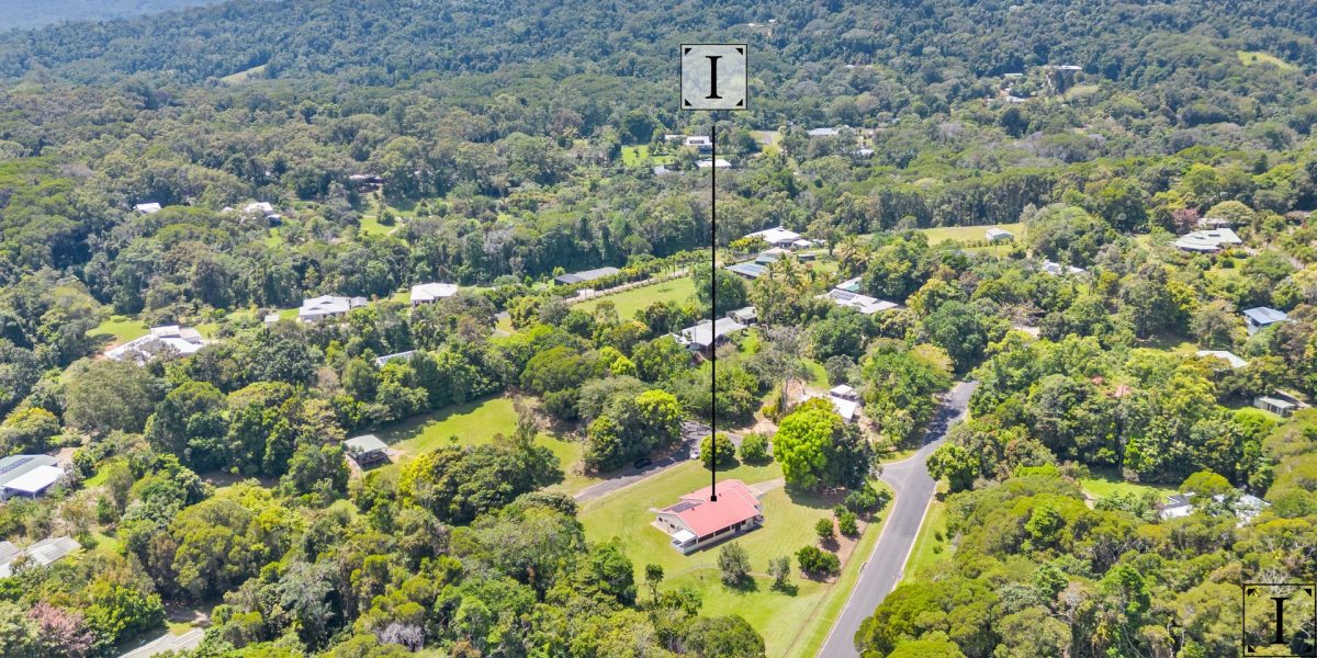 1 Jumrum Close, Kuranda, QLD 4881 AUS