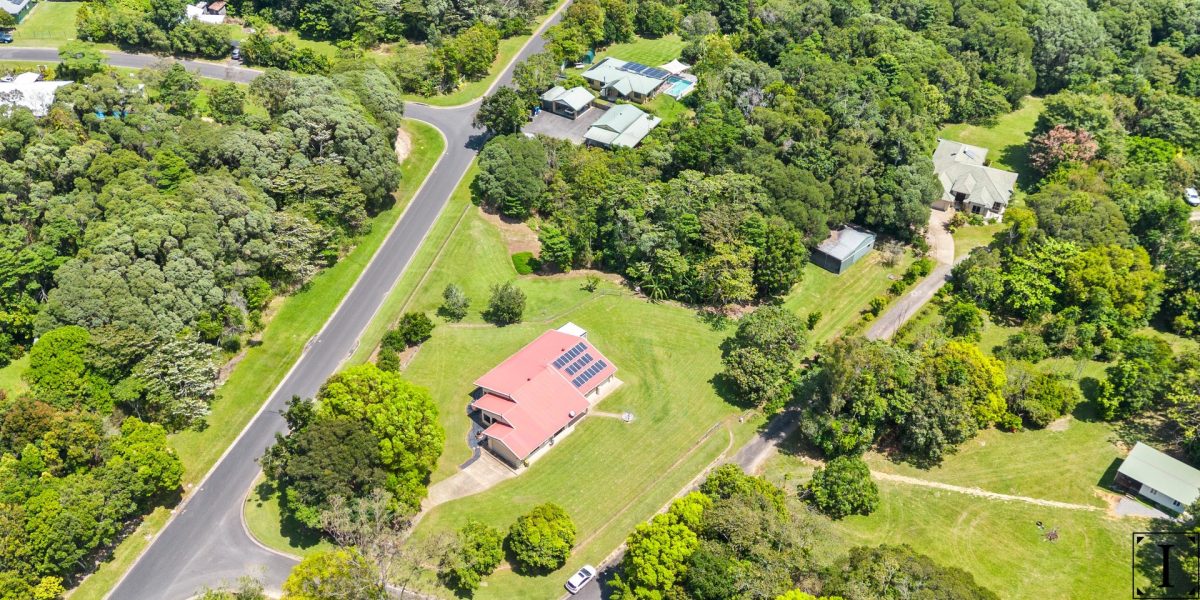 1 Jumrum Close, Kuranda, QLD 4881 AUS